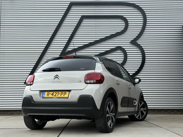 Citroen C3 1.2 PureTech Shine 1e Eigenaar|Navi|Camera|Clima|Cruise|PDC|Carplay|Stoelverwarming|APK t...