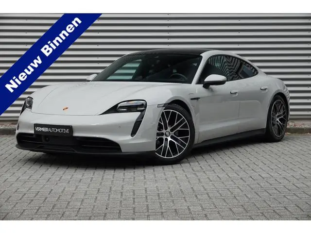 Porsche Taycan Performance 84 kWh | Warmtepomp | Panoramadak | Adaptive Cruise Control | Krijt | Luc...