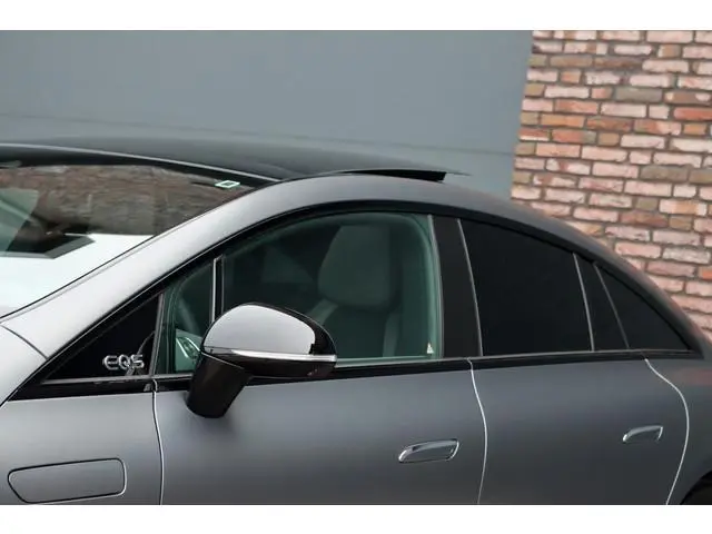 Mercedes-Benz EQS