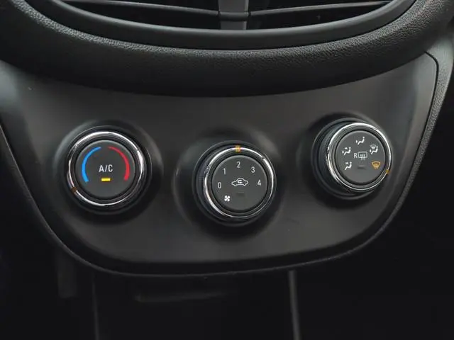 Opel KARL