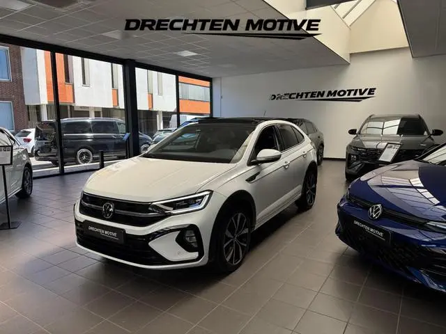 Volkswagen Taigo 1.5 TSI R-Line / Pano / CarPlay /