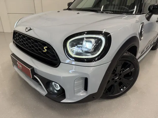 MINI Countryman 2.0 Cooper SE ALL4 Untamed PANO/H&K/HEAD-UP/CAMERA/18"BLACK/MEMORY/SFEER/UNION-FLAG...