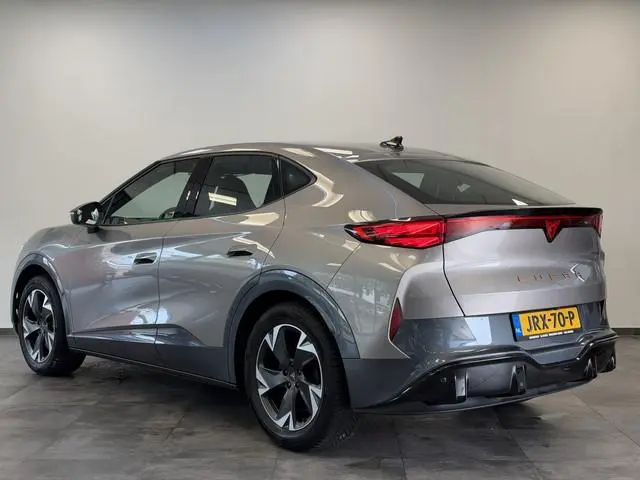 CUPRA Tavascan Essential 82 kWh ACC PDC Camera