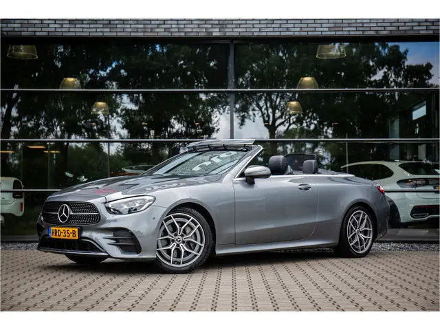 Mercedes-Benz E-klasse Cabrio 200 AMG Line , Sfeerverlichting, stoel- en nekverwarming, Isofix