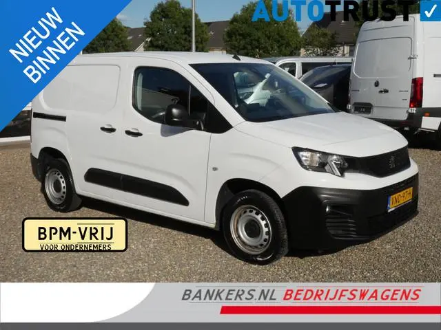 Peugeot Partner 1.5 BlueHDI 75PK 3-zits Airco Cruise Trekhaak
