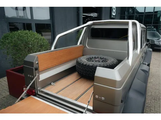 Mercedes-Benz G-Klasse