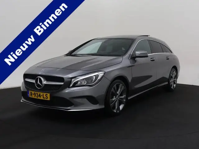 Mercedes-Benz CLA-klasse Shooting Brake 180 Prestige | LED | Pano | Clima | Navi | Keyless |  08-201...