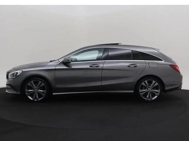 Mercedes-Benz CLA-klasse Shooting Brake 180 Prestige | LED | Pano | Clima | Navi | Keyless |  08-201...