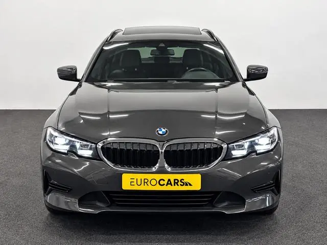 BMW 3-serie Touring 330e Sportline Panoramadak Navi Carplay Cruise Control Full LED PDC VA Privacy G...