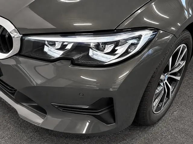 BMW 3-serie Touring 330e Sportline Panoramadak Navi Carplay Cruise Control Full LED PDC VA Privacy G...
