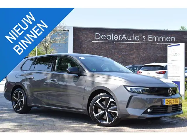 Opel Astra Sports Tourer 1.6 Hybrid Business Edition