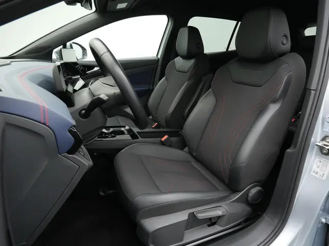 Volkswagen ID.4 GTX 4Motion 77 kWh 299 pk | Warmtepomp | Trekhaak | IQ Light | Head-up display | 360...