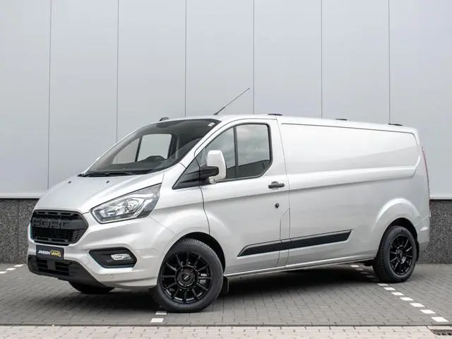 Ford Transit Custom 2.0 TDCI L2H1 | Trekhaak 2800kg | Carplay | Stoelverwarming | Cruise Control | A...