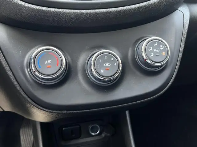 Opel KARL