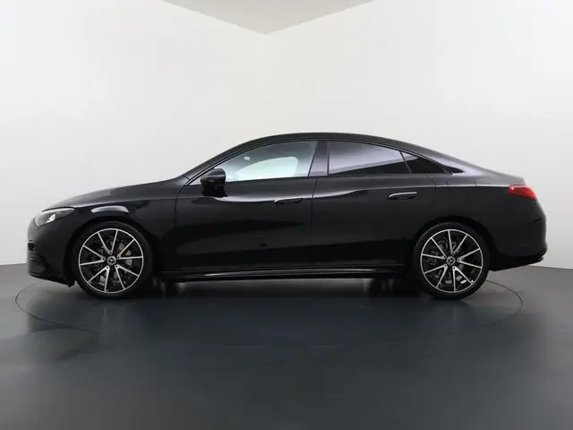 Mercedes-Benz CLA 180 Business Solution AMG | Night Pakket | Panoramadak | Adaptieve Cruise Control...