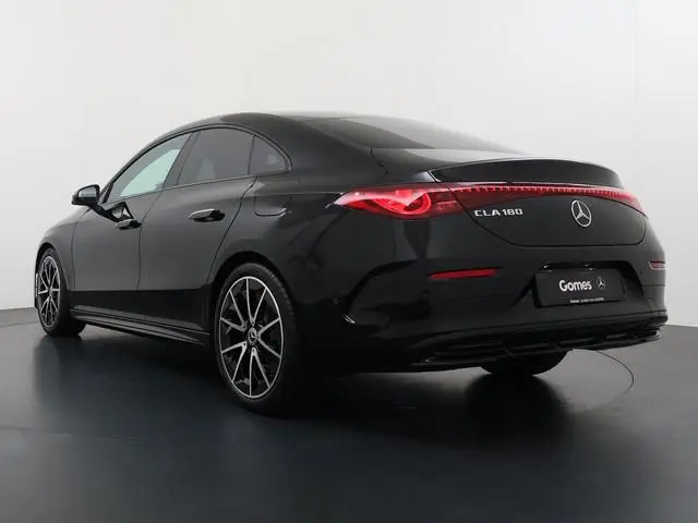Mercedes-Benz CLA 180 Business Solution AMG | Night Pakket | Panoramadak | Adaptieve Cruise Control...