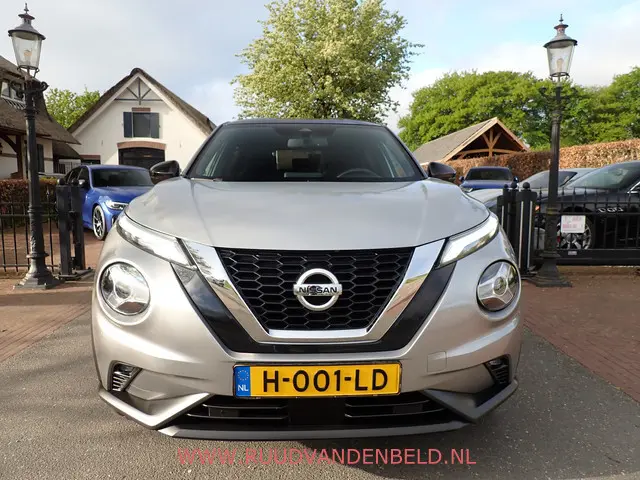 Nissan Juke 1.0 DIG-T Premiere Edition CARPLAY / STOELVERWARMING / NAVI / CAMERA