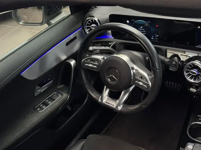 Mercedes-Benz CLA-klasse 250 e AMG / 35 / Pano / Camera /