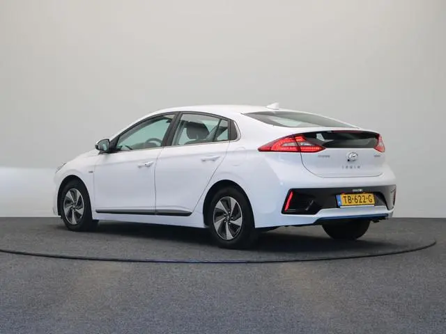 Hyundai IONIQ 1.6 GDi Comfort | Adaptive cruise control | Climate control | PDC voor en achter | Ach...