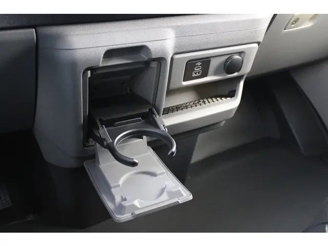 Ford E-Transit Custom