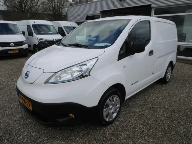 Nissan e-NV200