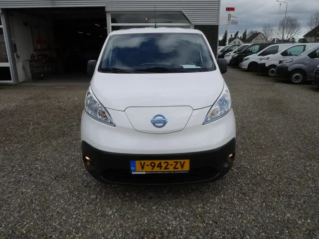 Nissan e-NV200