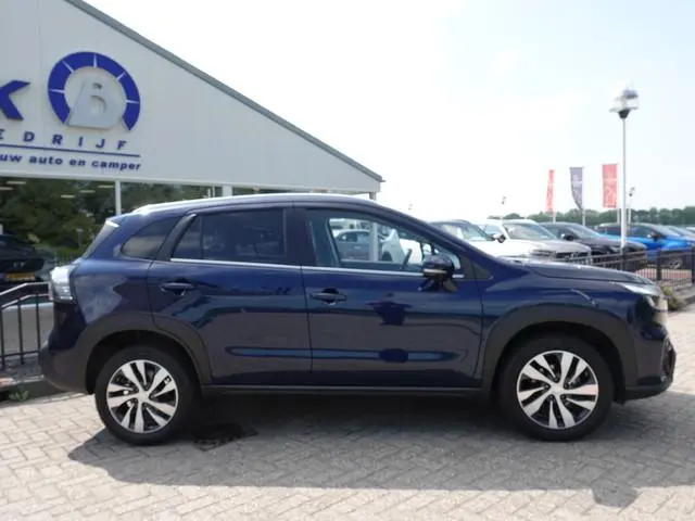 Suzuki S-Cross
