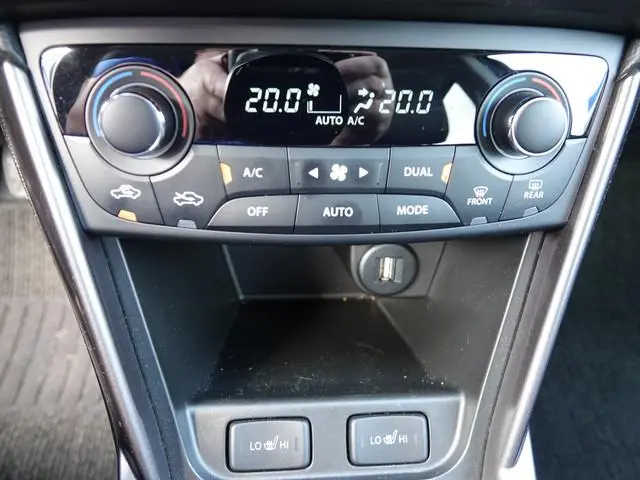 Suzuki S-Cross
