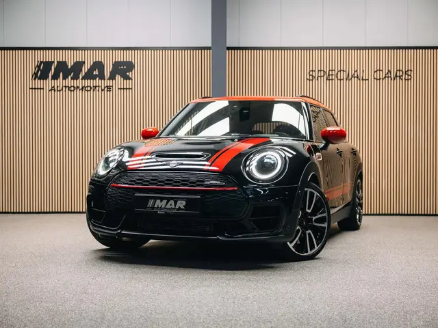 MINI Clubman 2.0 JCW ALL4 John Cooper Works | JCW | Rood dak | Sportstoelen | Stoelverwarming | Head...