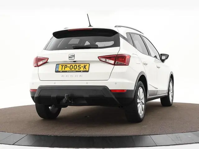 SEAT Arona 1.0 TSI 115pk DSG Style Business Intense · Camera · Trekhaak · Keyless · Cruise Control ·...