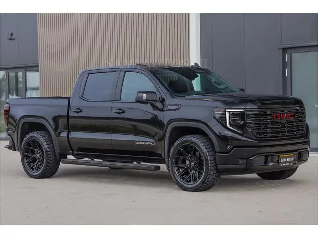 GMC Sierra
