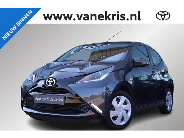 Toyota Aygo 1.0 VVT-i x-play, Airco, Camera Bluetooth