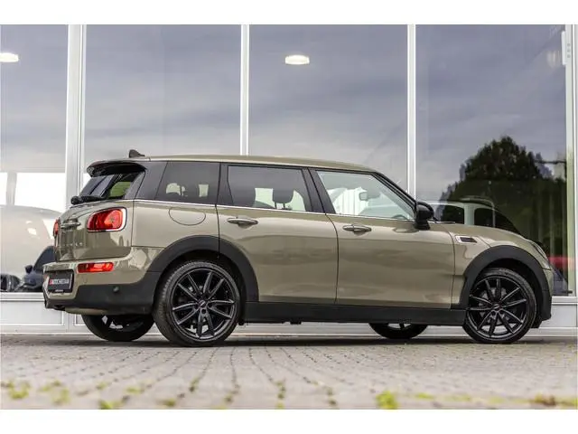 MINI Clubman 1.5 One Business Edition | Automaat | LED | Stoelverw.