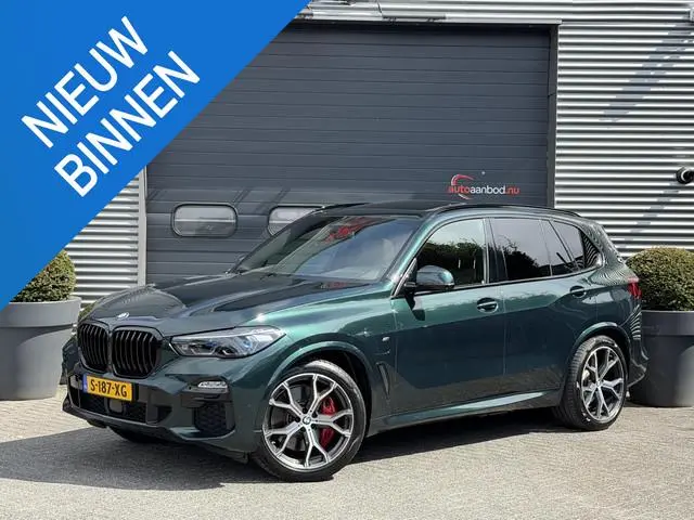 BMW X5 xDrive45e High Executive M-Sport | Panoramadak | 360* Camera | Luchtvering | Sky Lounge | Mas...