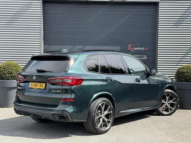 BMW X5 xDrive45e High Executive M-Sport | Panoramadak | 360* Camera | Luchtvering | Sky Lounge | Mas...