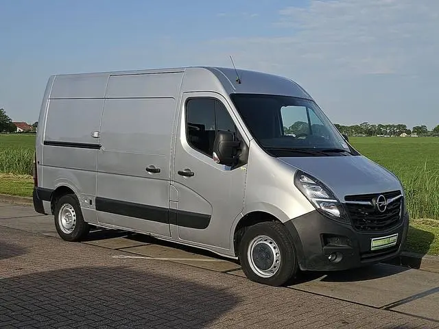 Opel Movano
