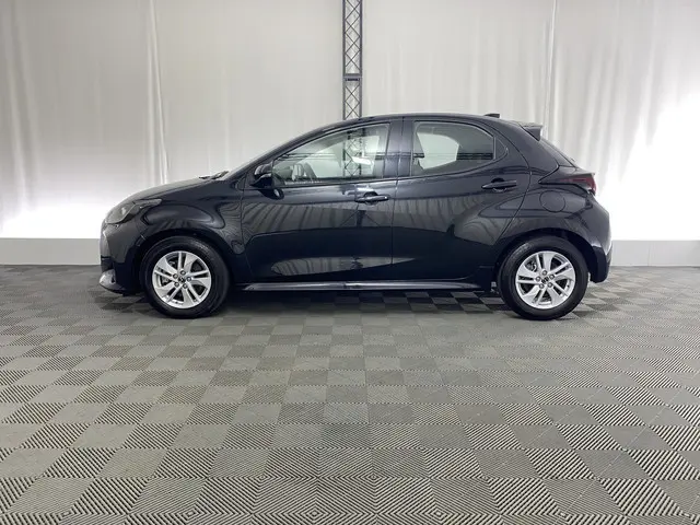 Mazda 2 Hybrid