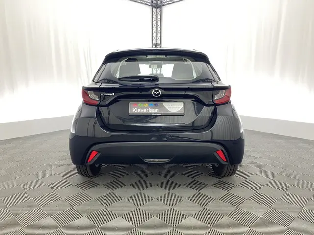 Mazda 2 Hybrid