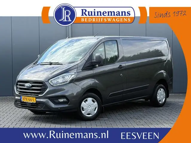 Ford Transit Custom 2.0 TDCI / L1H1 / 1e EIG. / AIRCO / CRUISE / NAVI / LED / 2.5 TONS TREKHAAK / 3-...