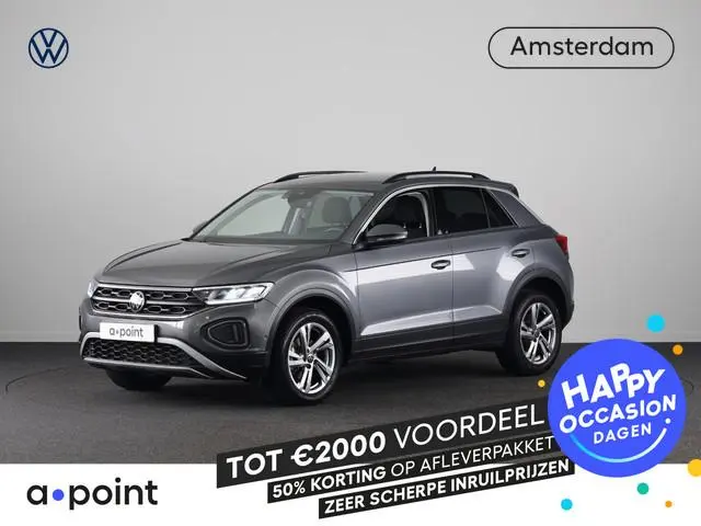Volkswagen T-Roc 1.0 TSI Life 110 pk | Navigatie | Camera | Digitaal dashboard | Parkeercamera |