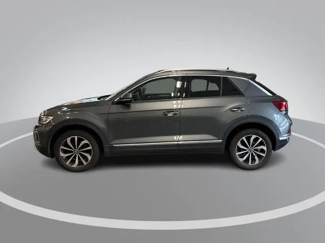Volkswagen T-Roc 1.5 TSI 150pk DSG Style · Panoramadak · Camera · Apple/Android Car Play · Dodehoeks...