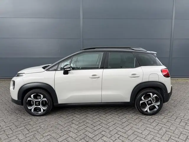 Citroën C3 Aircross 130pk Shine (Elektrisch Schuifdak - Keyless Entry - Camera - Parkeersensoren V+A...