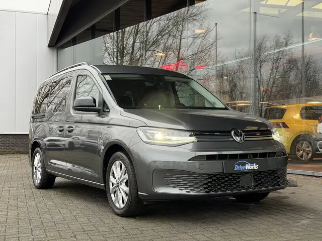 Volkswagen Caddy Maxi 1.5 TSI 7p | Automaat | 7-zits | LED | Carplay | Bestuurderassist-sys |Spoorwi...