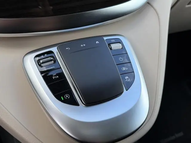 Mercedes-Benz Marco Polo