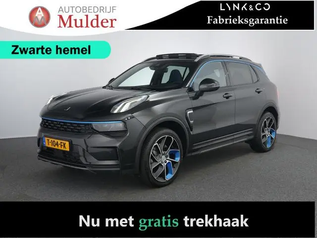 Lynk & Co 01 1.5 | Zwarte hemel | 360 camera | Pano | Carplay |