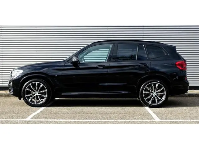 Bmw X3 xDrive20i High Executive M Sport I NL-Auto I 2e eig. I Pano I Leder I