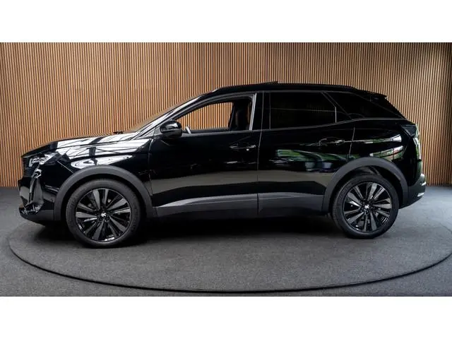 Peugeot 3008 1.2 Hybrid 145 GT Black Pack Pano Massage Leer 360° Focal Memory seats Navi PDC Elektr....