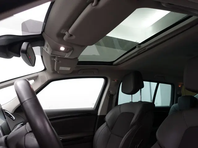 Renault Espace 1.8 TCe Intens Panoramic Aut- Panoramadak, Xenon Led, Park Assist, Blindspot, Comfort...