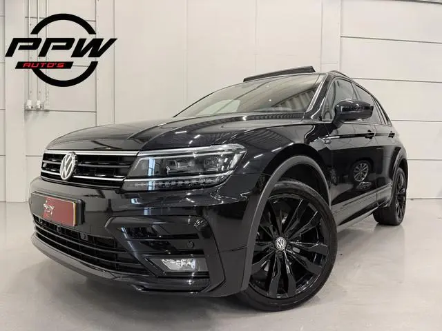 Volkswagen Tiguan 2.0 TSI 4Motion R-Line BLACK PANO/VOL-LEER/20"/LED-PLUS/ACC/MEMORY/360CAMERA/VIRTU...