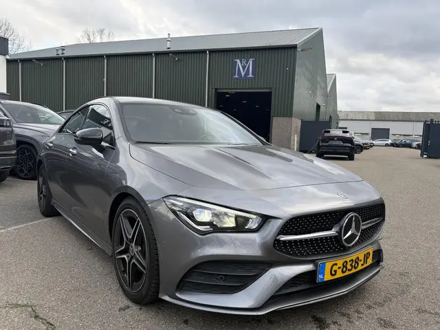 Mercedes-Benz CLA